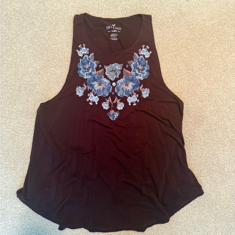 American Eagle Outfitters Maroon Floral Tank Size L